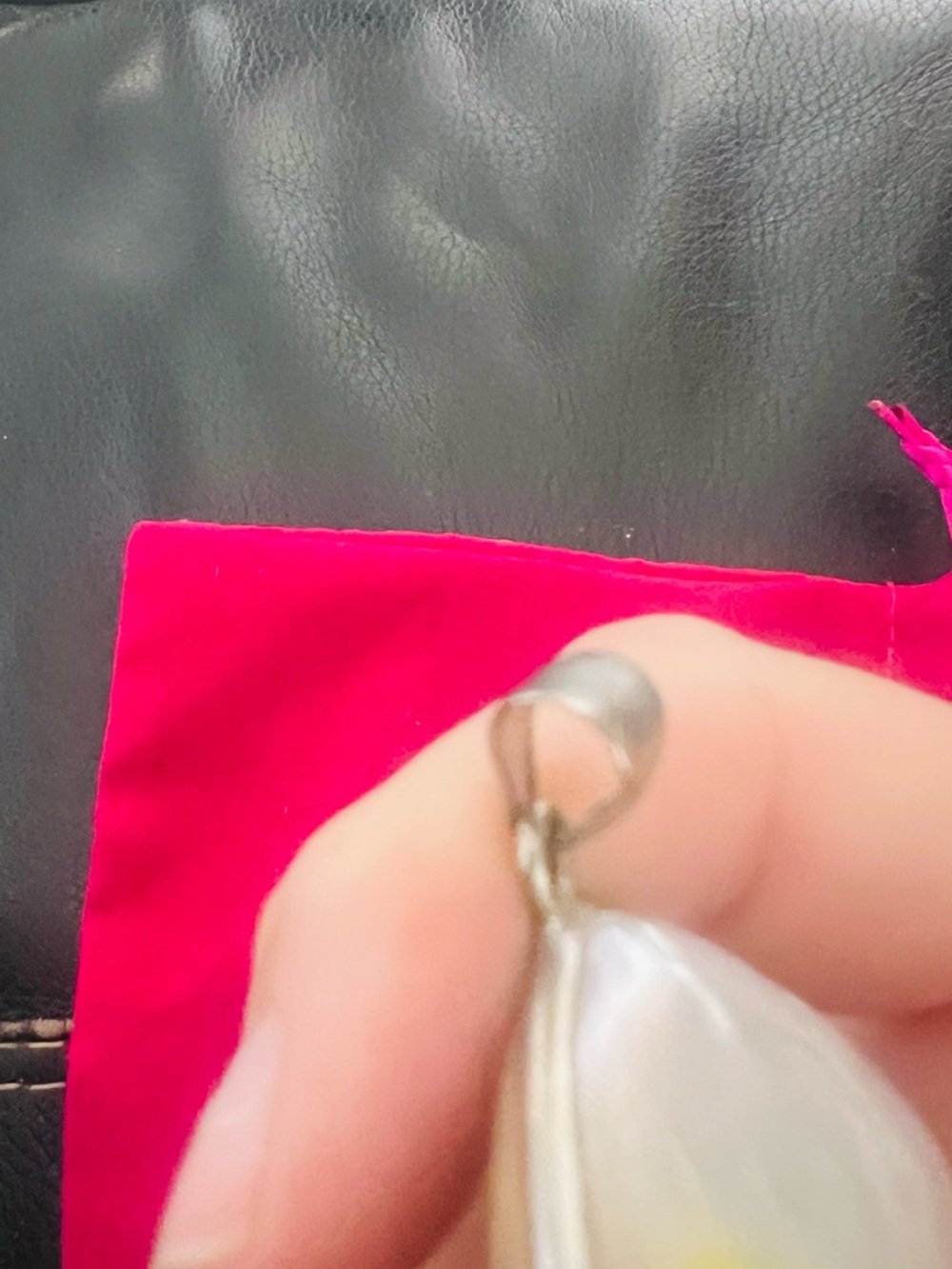 Iridescent Shell Pendant - Picture 5 of 11